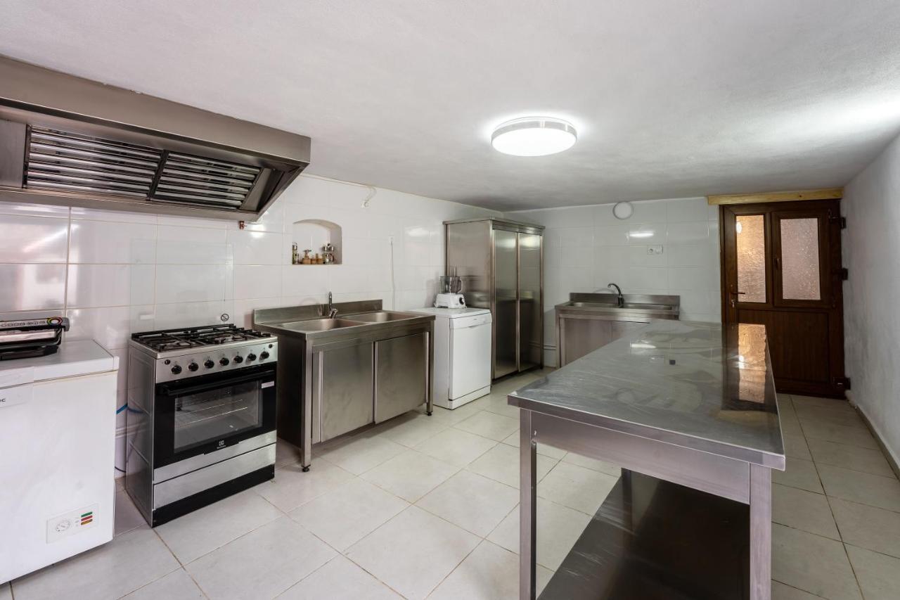 Casa Brutarului Crit Hotel ภายนอก รูปภาพ